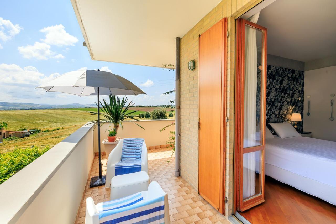 B&B Il Tiglio Porto Sant'Elpidio Luaran gambar