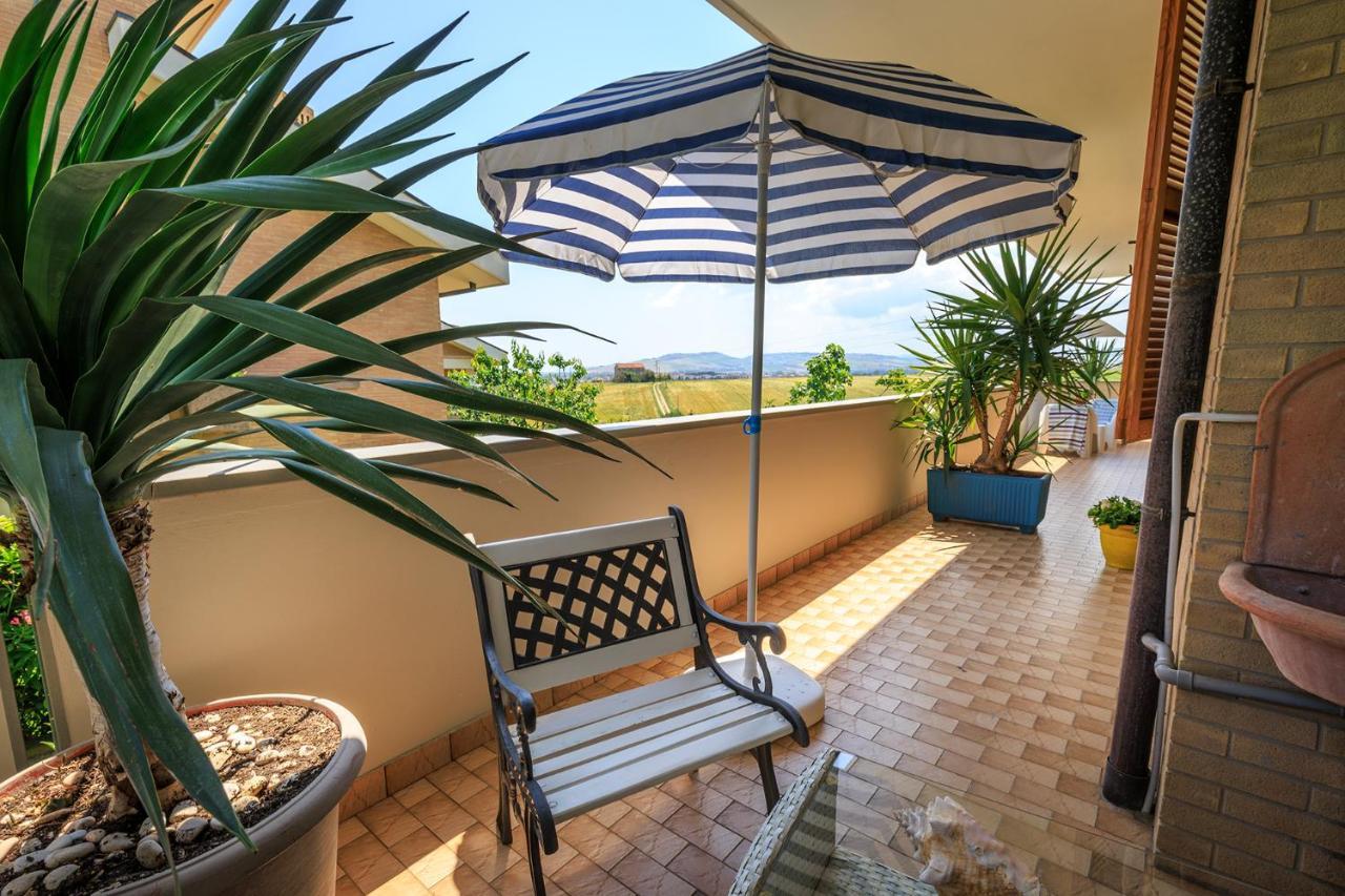 B&B Il Tiglio Porto Sant'Elpidio Luaran gambar